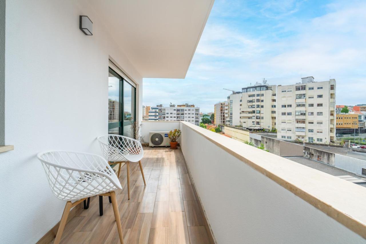 Gaia Terrace Apartamento Qian 2Br Ac L Free Parking Vila Nova de Gaia Buitenkant foto