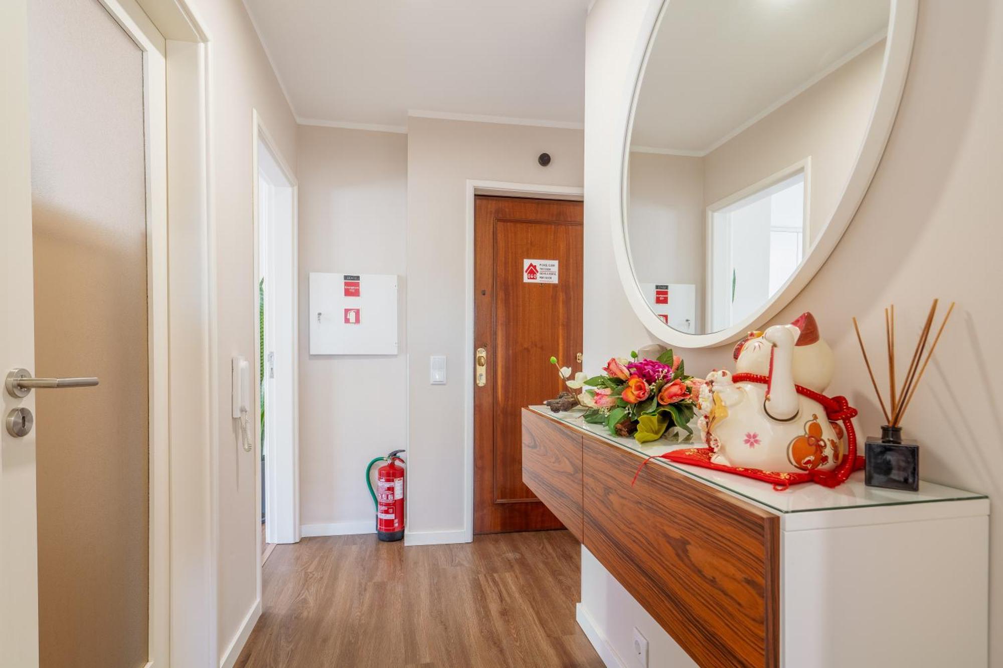 Gaia Terrace Apartamento Qian 2Br Ac L Free Parking Vila Nova de Gaia Buitenkant foto