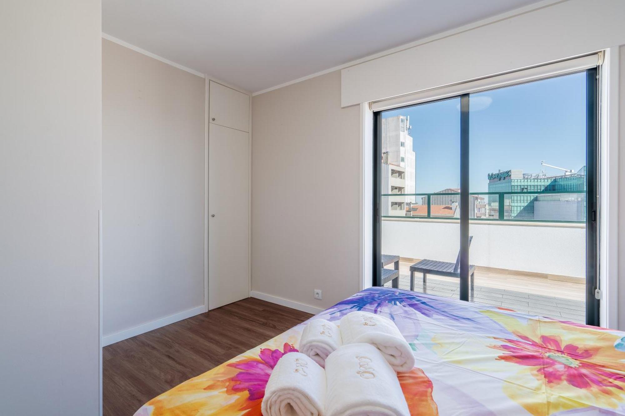 Gaia Terrace Apartamento Qian 2Br Ac L Free Parking Vila Nova de Gaia Buitenkant foto